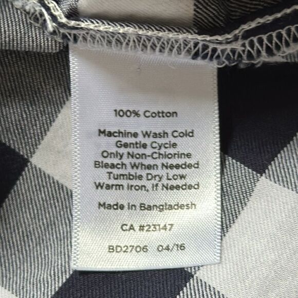 Talbots Petite Buffalo Plaid Flannel Button down Top! - Picture 10 of 13